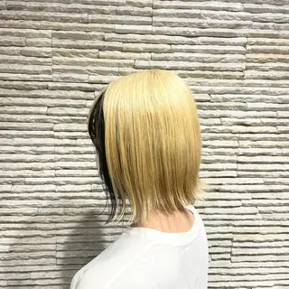 ショート カラー 嶋田 ゆきのヘアスタイル