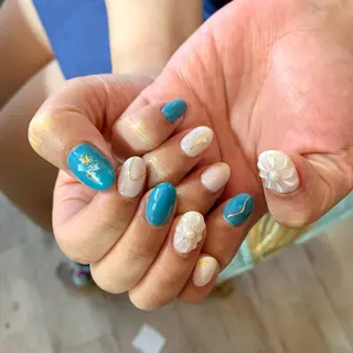 ネイル GO TODAY シェアサロン 表参道Colore店所属・K. Ayanaのネイルデザイン