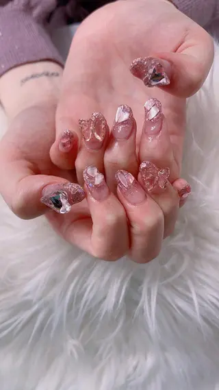 ネイル 菲菲ネイルサロン所属・FF フィフィネイルサロンのネイルデザイン