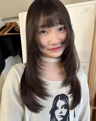 ミディアム ナチュラル・ハイトー ン🏆HINOKIのヘアスタイル