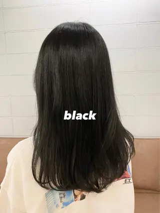 カラー 新美 千奈のヘアスタイル