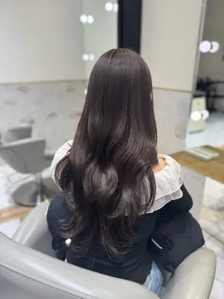 ロング カラー costes 今井芽依のヘアスタイル