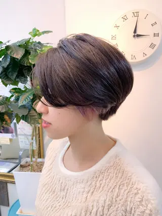 ショート カラー ajuga所属・hama yukiのヘアスタイル