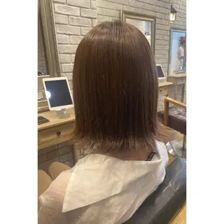 ミディアム カラー ひろ美容室所属・🧸𓂃 momoka 𓋜のヘアスタイル