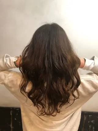 セミロング カラー パーマ ヘアアレンジ メンズ キッズ 美髪矯正 🌈髪質改善 山下のヘアスタイル