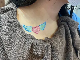 Agu hair time所属・time_ メラニーのヘアスタイル