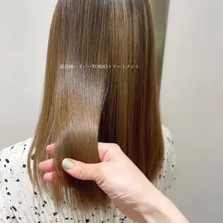 ミディアム カラー コテ巻き風パーマ✨ 韓国ヘア🤎近下菜央のヘアスタイル