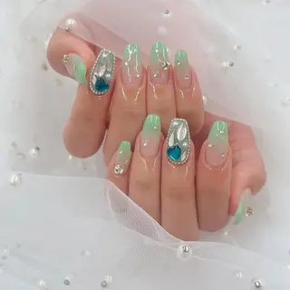 ネイル アーサスヘア水戸店所属・木村 奈々沙のネイルデザイン