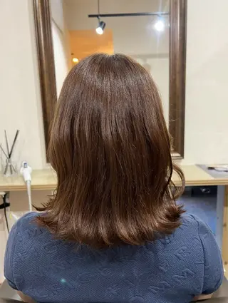 ミディアム amoa所属・野沢 亜美のヘアスタイル