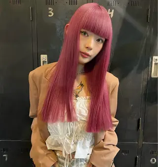 ロング カラー ハイトーン特化🤍 Ayakaのヘアスタイル