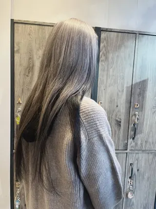 ロング カラー COCOA Glow所属・🤍みう‎🤍￥ 3,300 〜のヘアスタイル