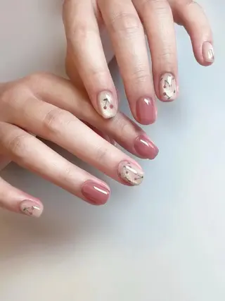 ネイル XIXI 🦁のネイルデザイン