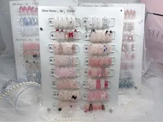 ネイル エルバイノリコ 嶋岡のネイルデザイン