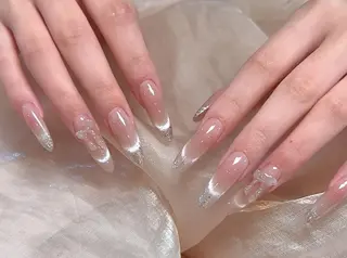 ネイル エ リのネイルデザイン