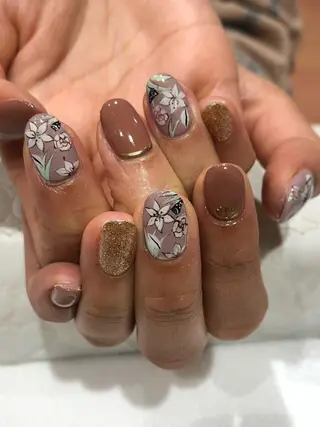 ネイル Nest 三田のマツエク・マツパデザイン