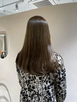 カラー RiRiko /表参道のヘアスタイル