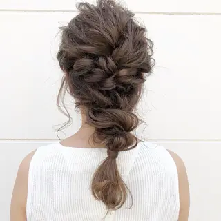 セミロング 榎園 由美のヘアスタイル