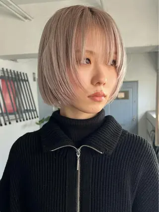 ショート 退色まで透明感ある ダブルカラー/リクのヘアスタイル
