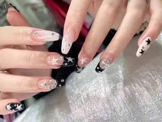 ネイル Queens PUPUのネイルデザイン