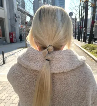 ヘアアレンジ 艶ハイトーン👑♡ NATSUKIのヘアスタイル