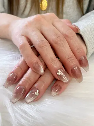 ネイル Nail Salon 7所属・高橋 ことののネイルデザイン
