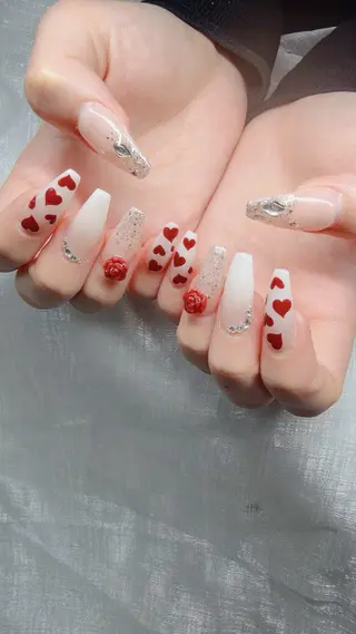 ネイル Lee Nailsのネイルデザイン