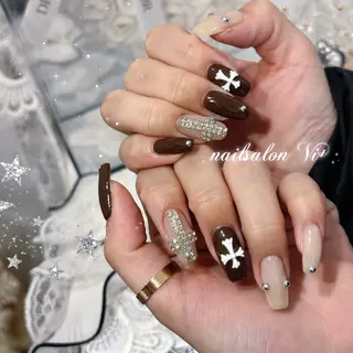 ネイル 𝒦𝐸𝐼𝒩𝒜 錦糸町ネイルのネイルデザイン