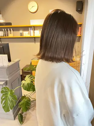 ミディアム カラー toki所属・ＳＨＵ ＮＴＡのヘアスタイル