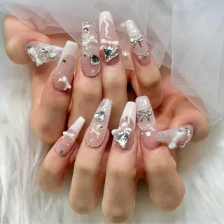 ネイル MIGHTY COLORのネイルデザイン