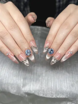 ネイル Lee Nailsのネイルデザイン