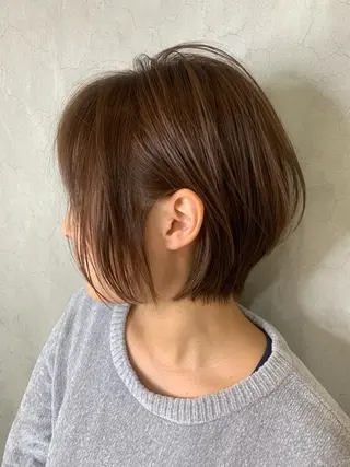 ショート カラー 🐝肥田 しょーと🐝のヘアスタイル