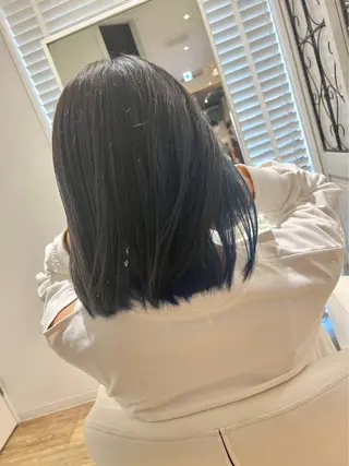 ショート カラー ブリーチ無し白髪ぼか し/艶髪/津嘉山のヘアスタイル