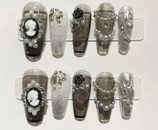 ネイル 菲菲ネイルサロン所属・FF フィフィネイルサロンのネイルデザイン