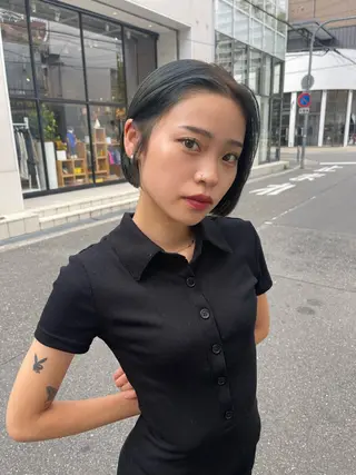 ショート カラー cache horie所属・ミワ ハナのヘアスタイル