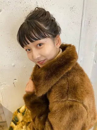 ミディアム カラー ヘアアレンジ ブリーチなしカラー ダブルカラーエクステのヘアスタイル