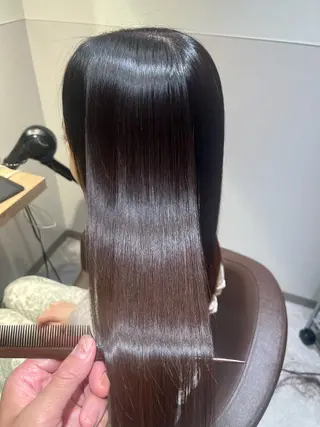 ロング 伊藤 俊平のヘアスタイル