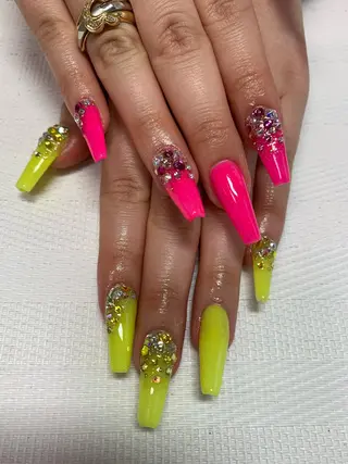 ネイル rukianail 新里のネイルデザイン