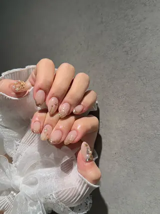 ネイル I-nailロング /ワンホン/キラキラのネイルデザイン