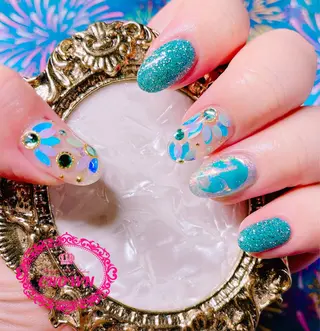 ネイル CROWN プライベートサロンのネイルデザイン