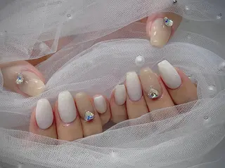 ネイル I-nailロング /ワンホン/キラキラのネイルデザイン