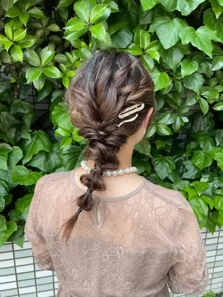ミディアム ヘアアレンジ カワシマ セイカのヘアスタイル