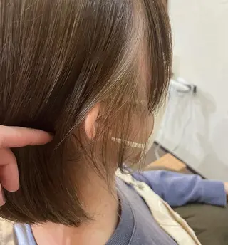 ショート カラー hair room nico所属・箱守 さやかのヘアスタイル