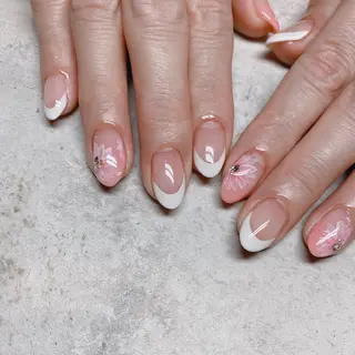 ネイル among アマン所属・lecoa_ kana／amongのネイルデザイン