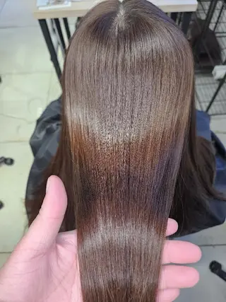 ロング 内藤 旭のヘアスタイル