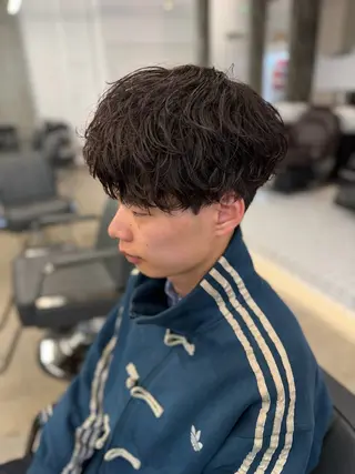 パーマ メンズ パーマ特化/フェザー パーマシャドウ/真生のヘアスタイル