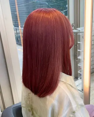 ミディアム カラー ブリーチ/髪質改善/ ハイトーン/暖色のヘアスタイル