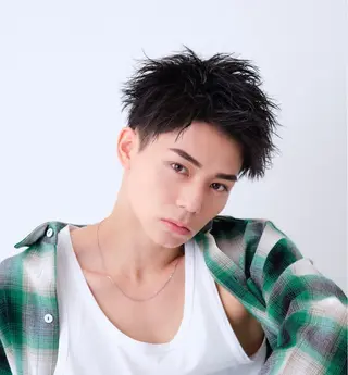 ショート メンズ 透明感/血色カラー/ 似合せレイヤー/ゆいのヘアスタイル