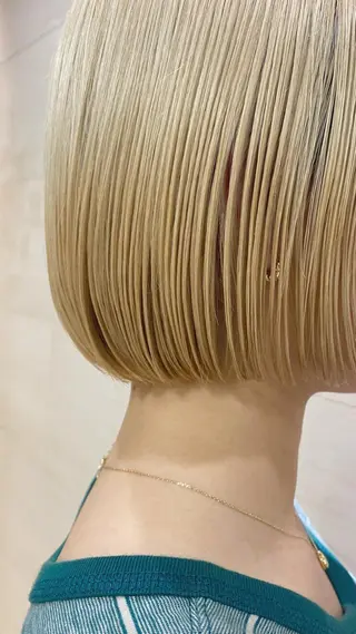 ショート カラー ブリーチカラー/ベー ジュ/Hono🦖のヘアスタイル