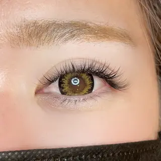 マツエク・マツパ シュモレフェリーク所属・🍑 MOMOのマツエク・マツパデザイン