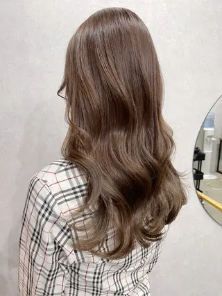 セミロング カラー AiM 大名　似合わせカットのヘアスタイル